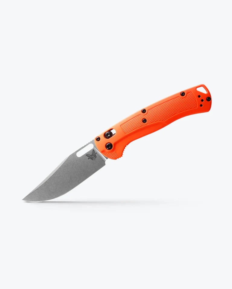 BENCHMADE TAGGEDOUT, AXIS, CLIP POINT, ORANGE GRIVORY HANDLE
