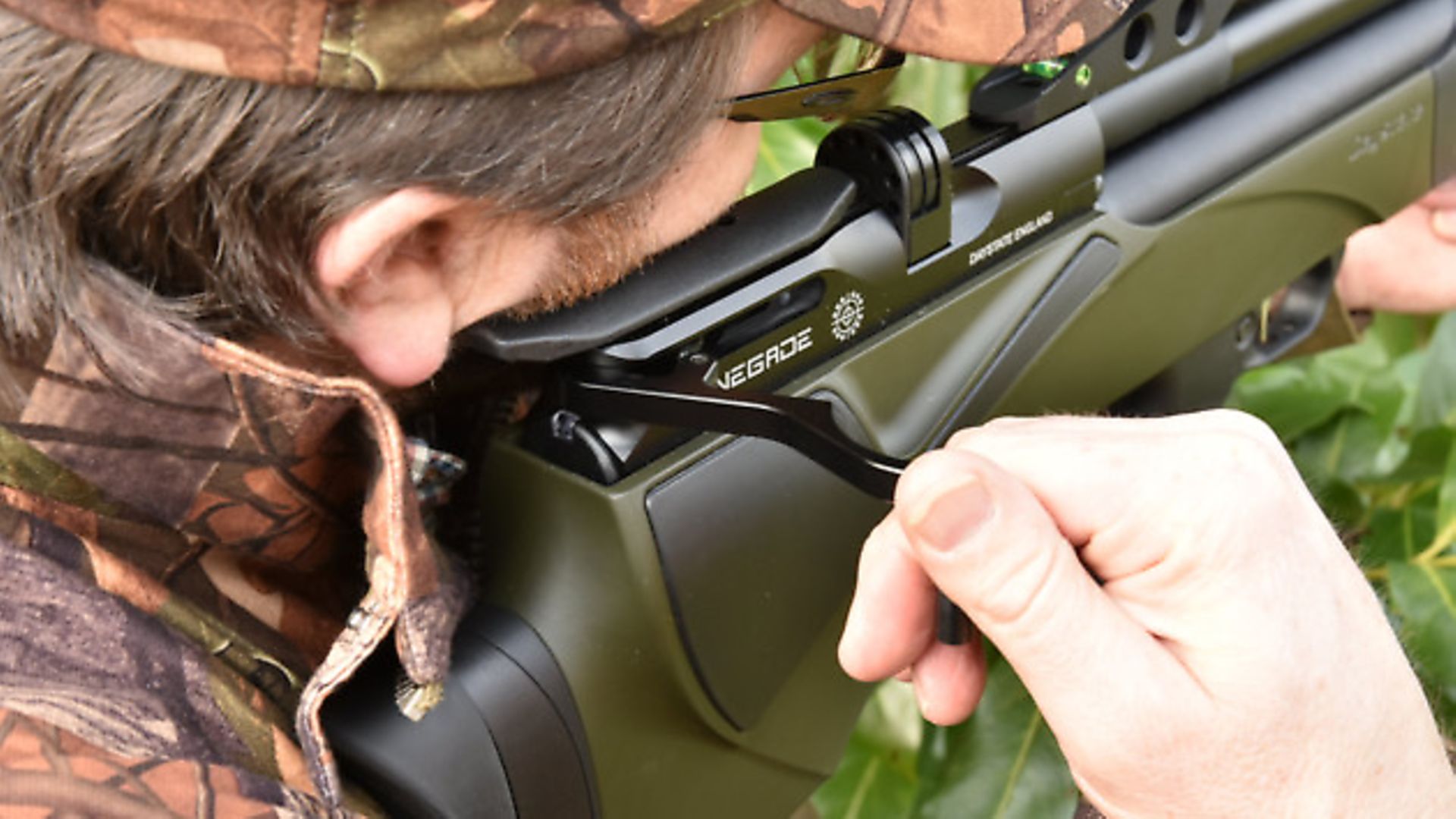 DAYSTATE RENEGADE LAMINATE CAL. 22 GREEN - Image 2