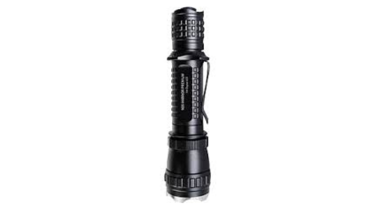 OLIGHT 320 LUMENS CREE LED FLASH LIGHT-M20