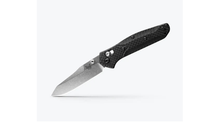 BENCHMADE MINI OSBORNE, AXIS, REVERSE TANTO, CARBON FIBER HANDLE – 945-2